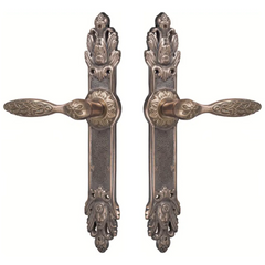 Дверная ручка на планке UNO BAROCCO BELLE 840 античная бронза без отверстия 49-510 фото