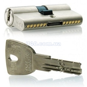 Цилиндр ISEO R 90 GERA 60 мм (30*30) ключ-ключ, хром. 40-0021155 фото